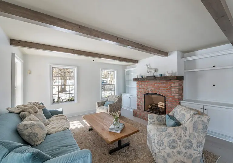 After Photo of Complete Interior Painting