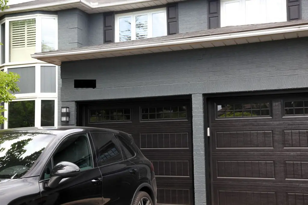 amazing house with luxury exterior painting Richmond Hill